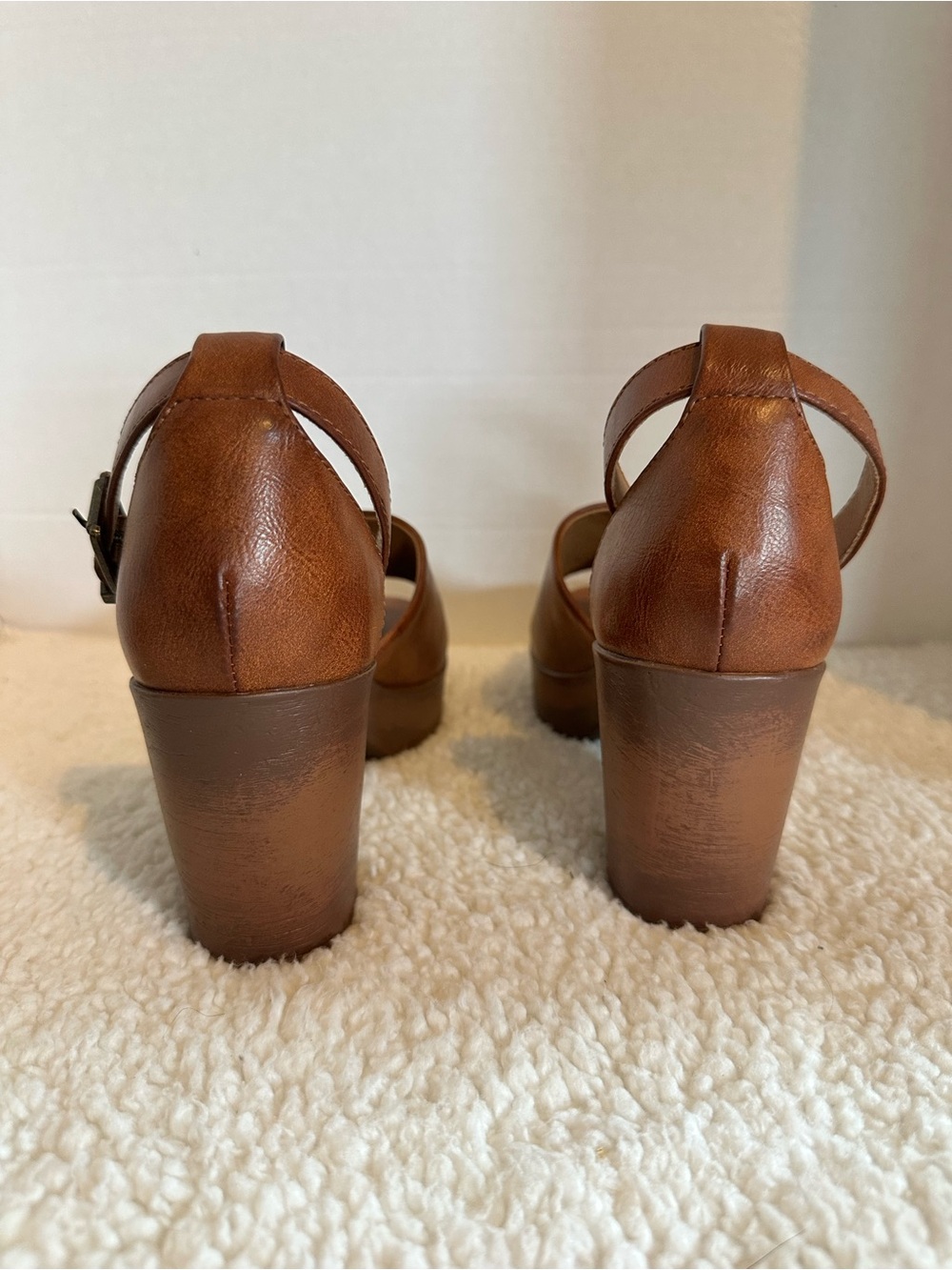 BOC Women’s Brown Wedge Platform Sandal with Open Toe size 6 M - Picture 4 of 8